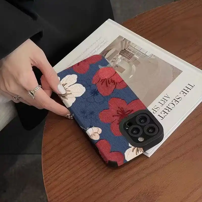 Image from ACHADINHOS DA NANDA | OFERTAS E CUPONS 🛍️🛒: 🧡 Fundo azul vinho flor vermelha adequada para iPhone13/14promax Appl...