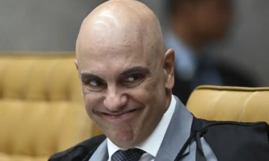 Image from Oráculo Nacionalista Oficial - Whatsapp: Rindo pra não chorar: Moraes finge não ligar para decisão que o impede...