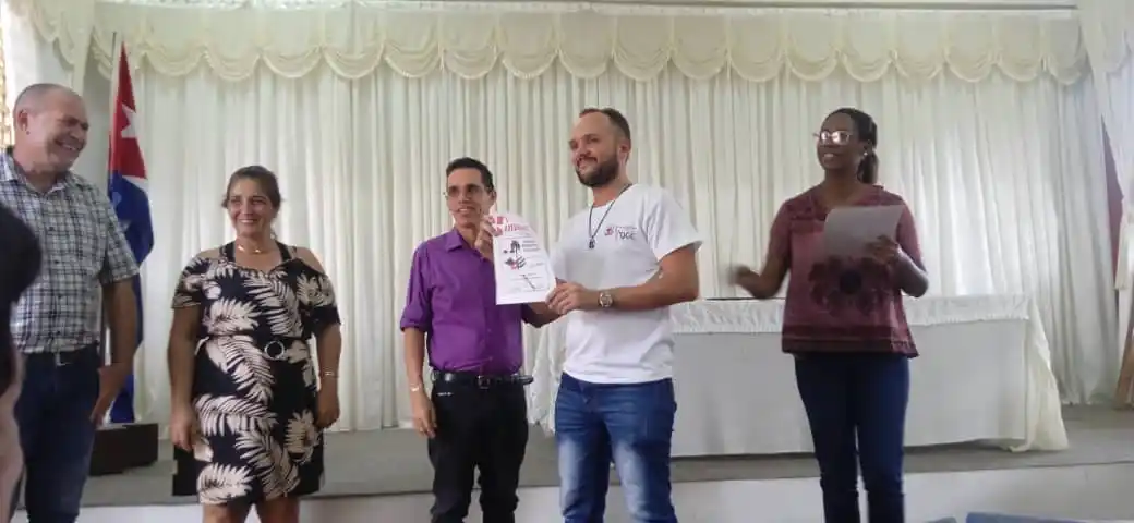Image from Periódico Invasor: 👉Durante la Asamble de Balance Anual de Periódico Invasor se realizó ...