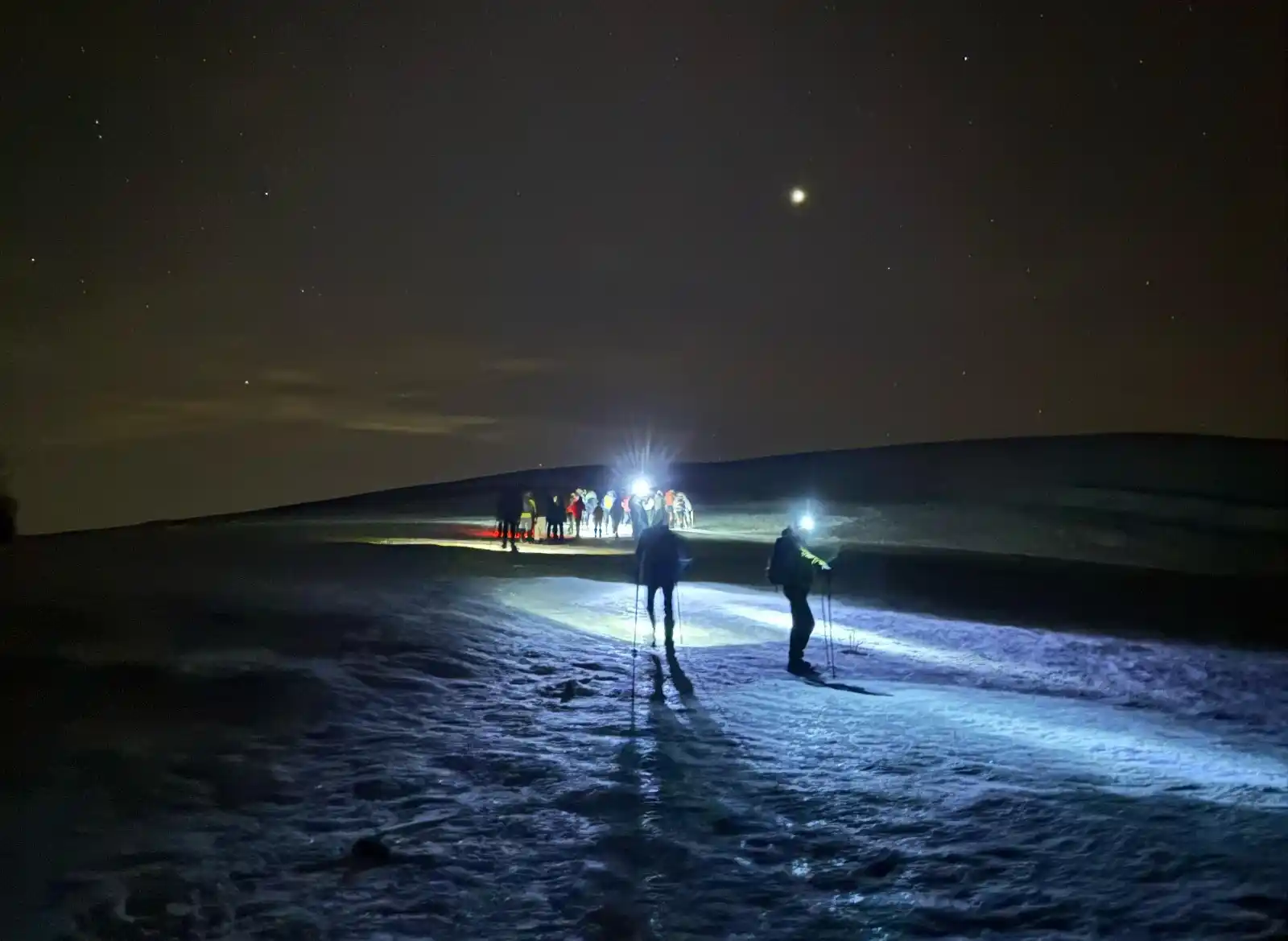 Image from PiacenzaSera.it: *VAL NURE - Il fascino della ciaspolata al chiaro di luna: il weekend ...