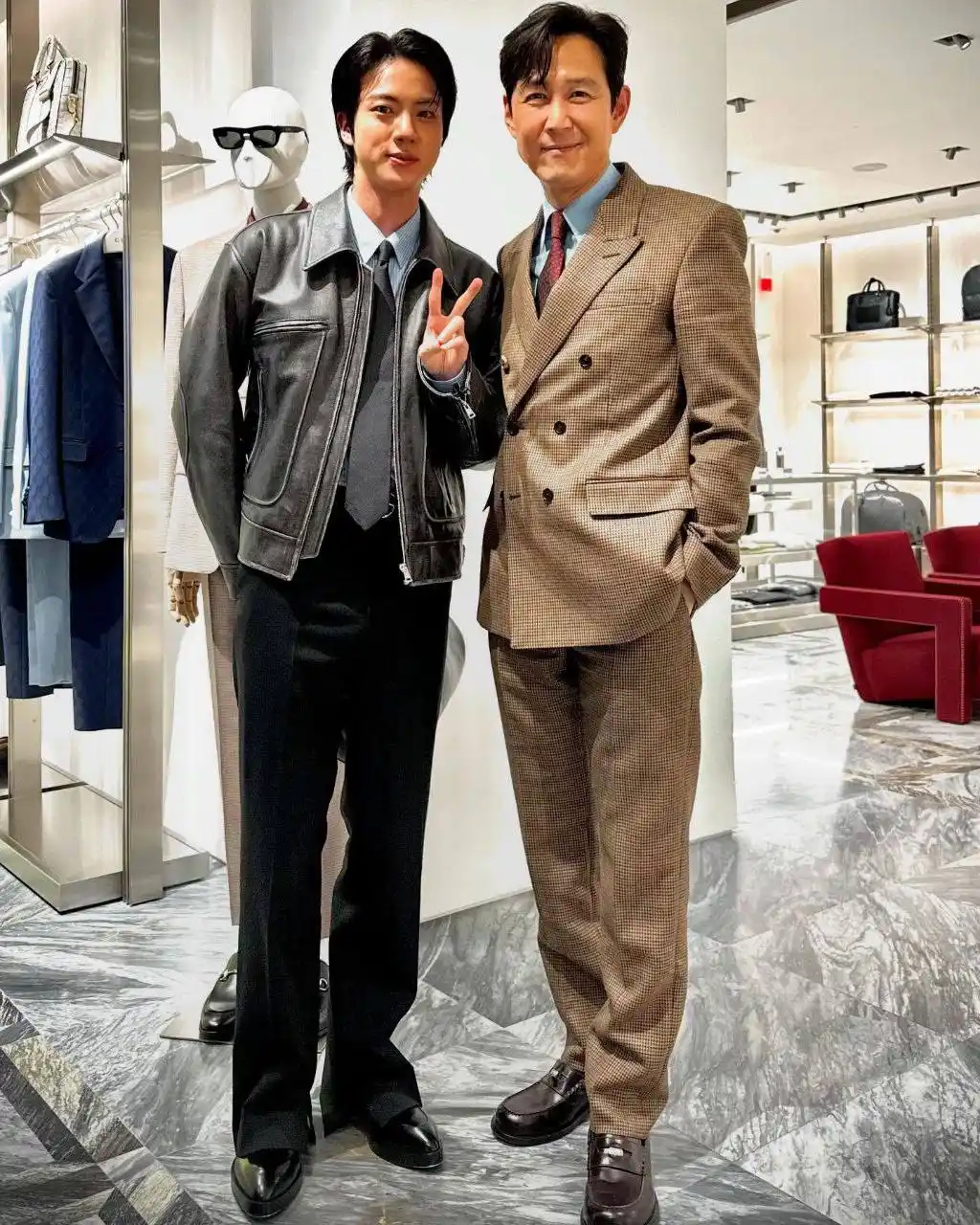 Image from PurplelineBTS: Actualización del actor Lee Jung Jae en Ig | <a class="text-blue-500 h...