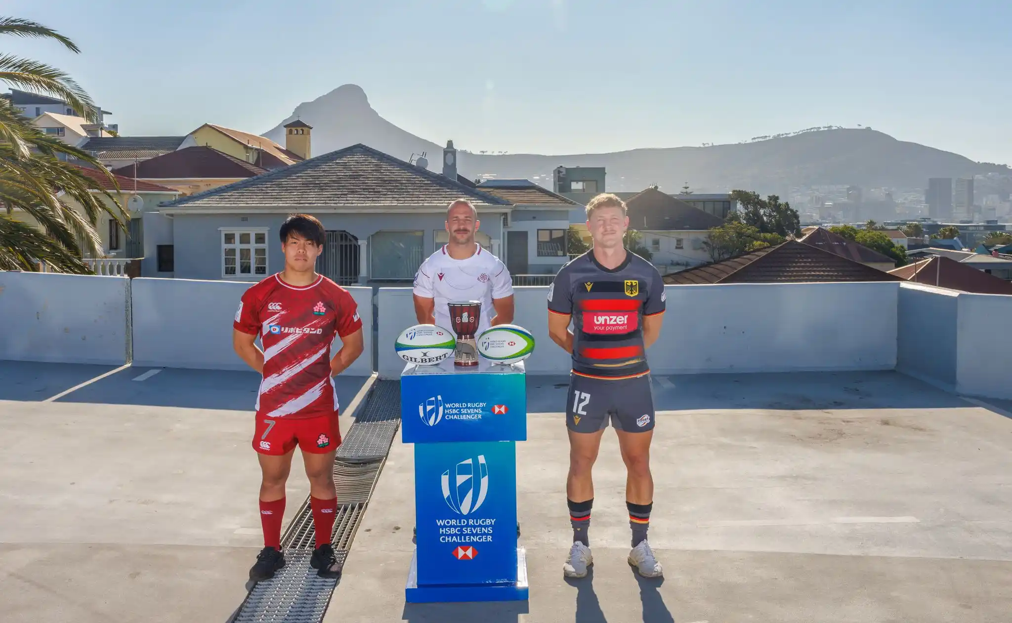 Image from Rugby Deutschland: Tim Lichtenberg beim Captain’s Photo und die letzte Trainingseinheit v...
