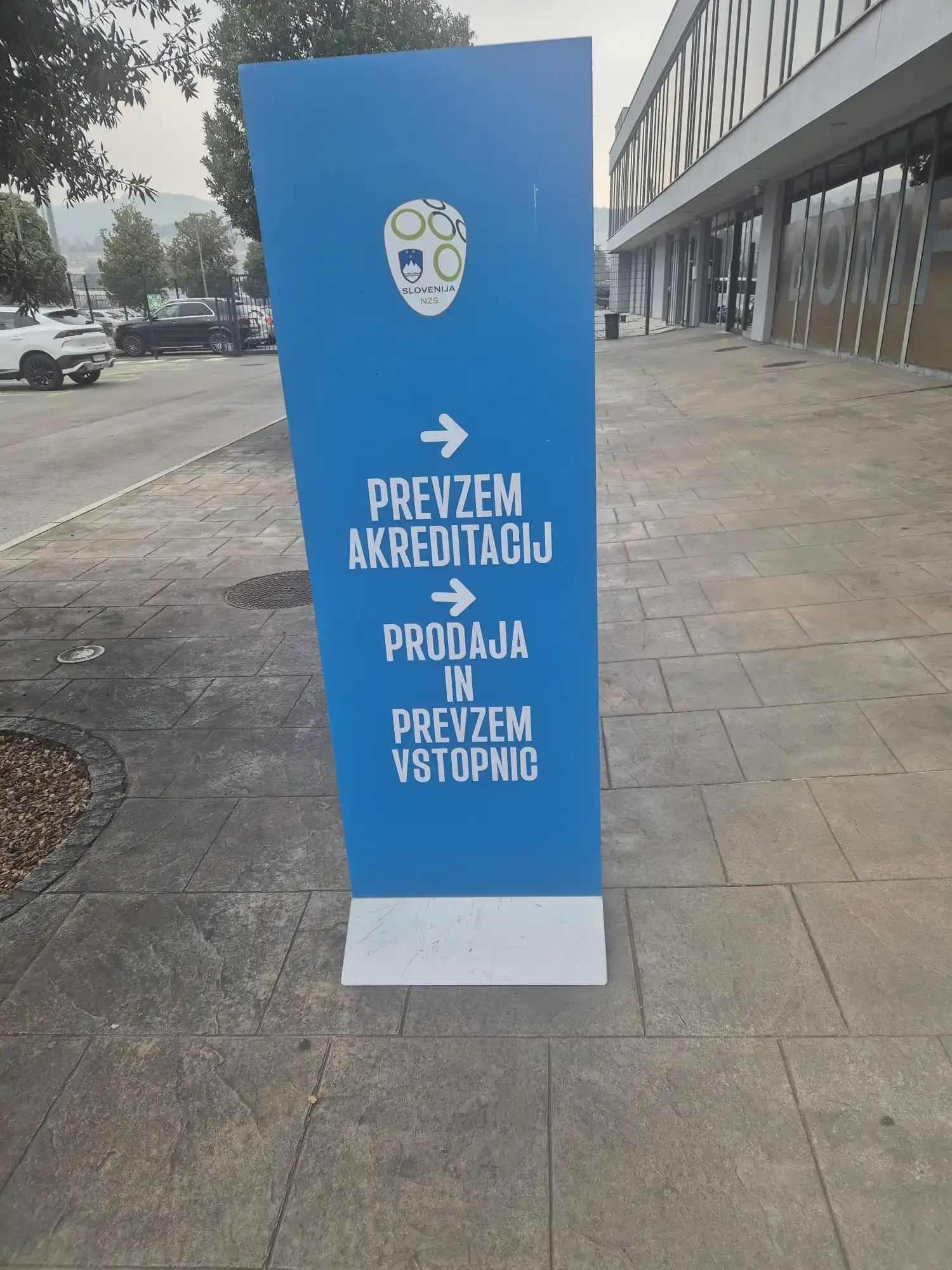 SLO Republic of Ireland Football post