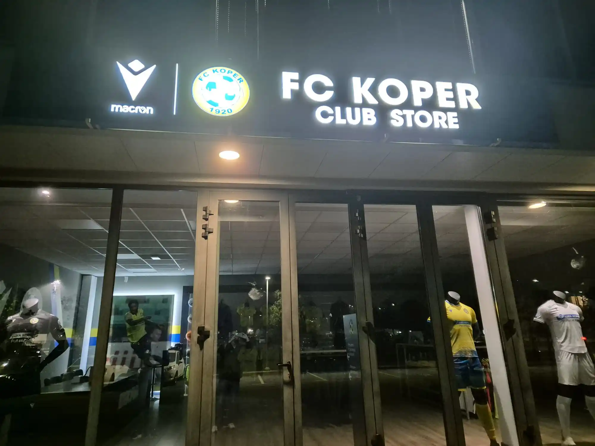 Image from SLO Republic of Ireland Football: The ticket office in the stadium will open at 4pm today. Gates will o...