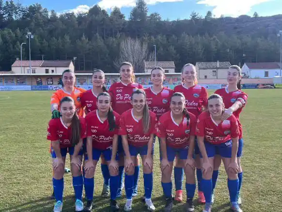 Image from Sporting Club Uxama: Empate a uno del equipo femenino ante el CD Castroviejo. ⚽️Carla Ruiz...