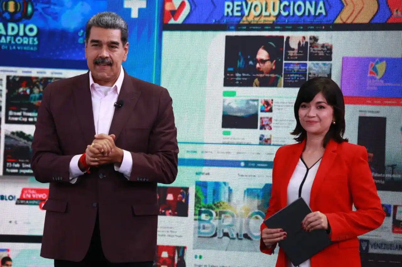 teleSUR English post