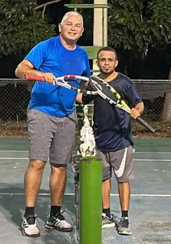 Tennis Mao Valverde post