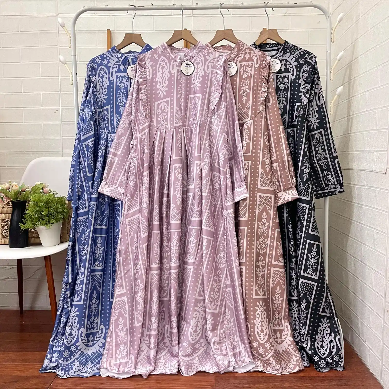 TokoRajawali-Lombok post