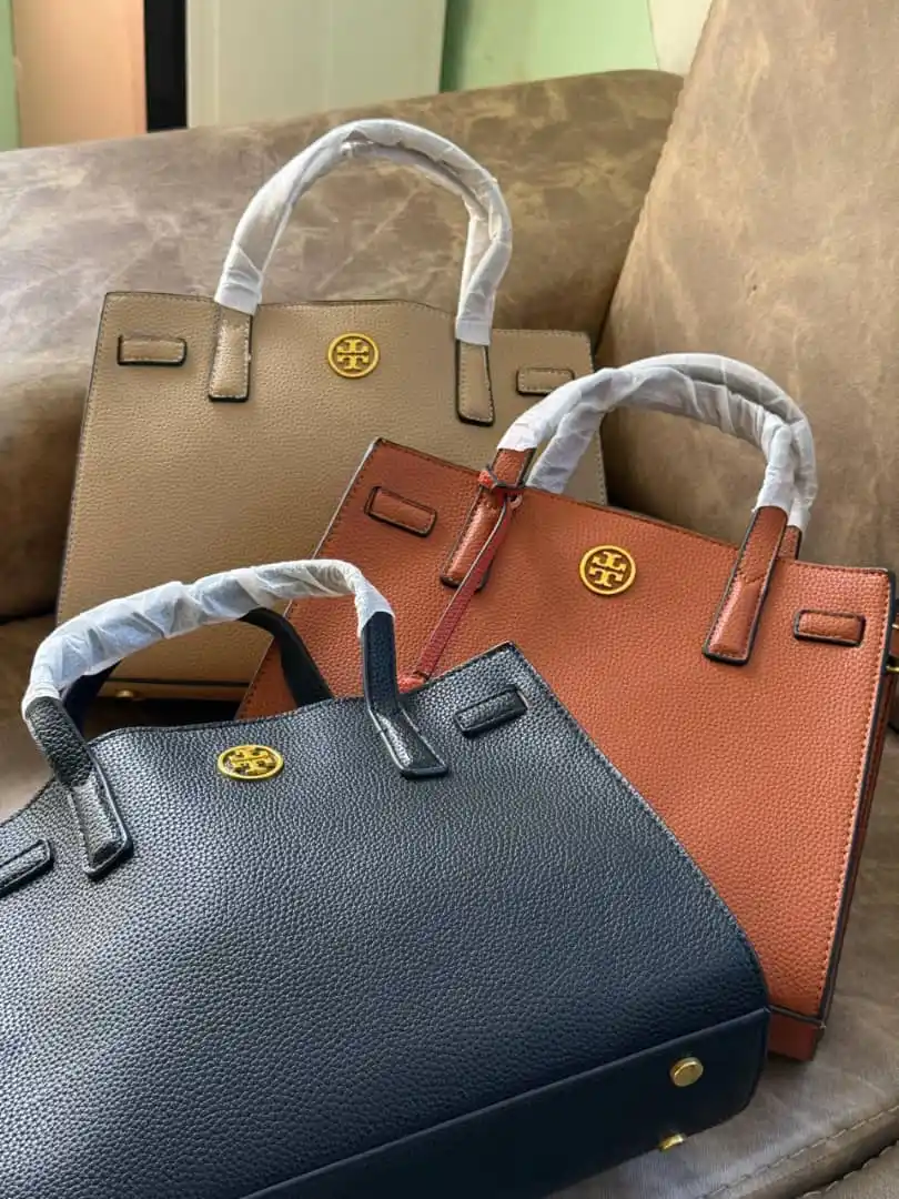 Vogue 👜 post