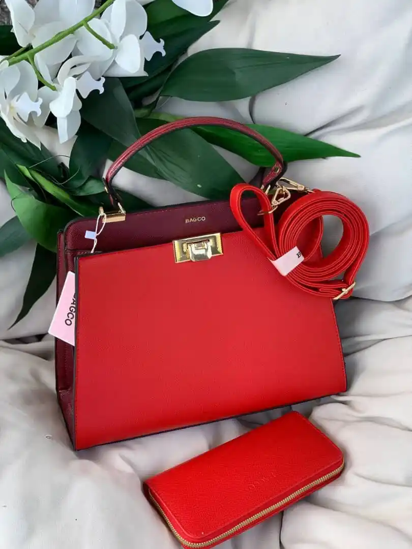 Vogue 👜 post