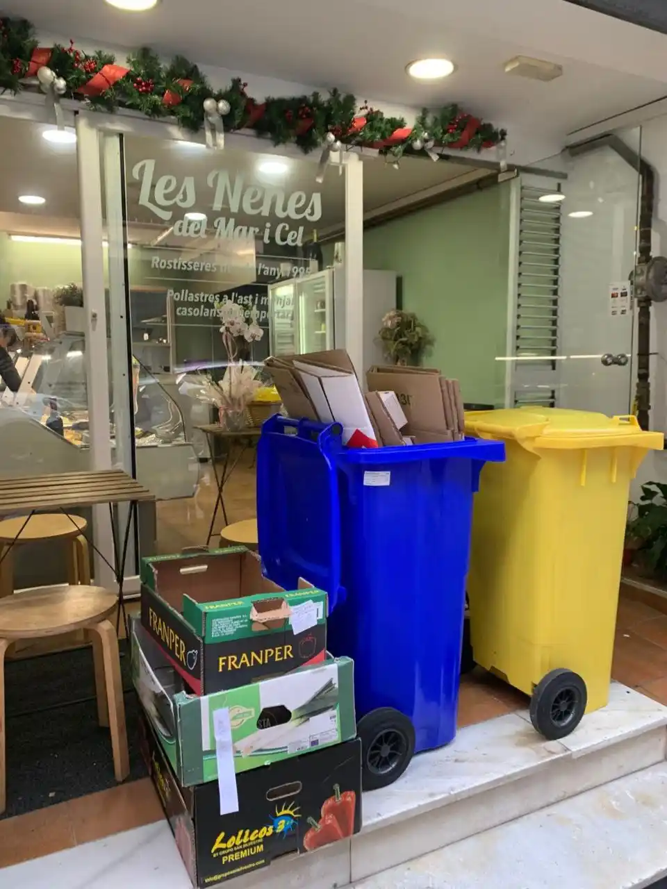 Volem contenidors SENSE targeta PdM post