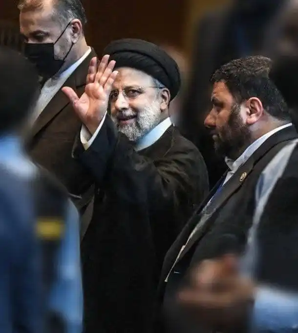 Image from افسران جنگ نرم انقلاب اسلامی: به نیابت از تو، به پاس یک عمر خدمت صادقانه <a class="text-blue-500 hov...
