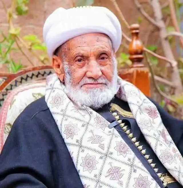 Image from أحمد بن غانم الأسدي: كان شيخنا فقيه فقهاء اليمن والغرة الشادخة في جبين الزمن القاضي محمد بن...
