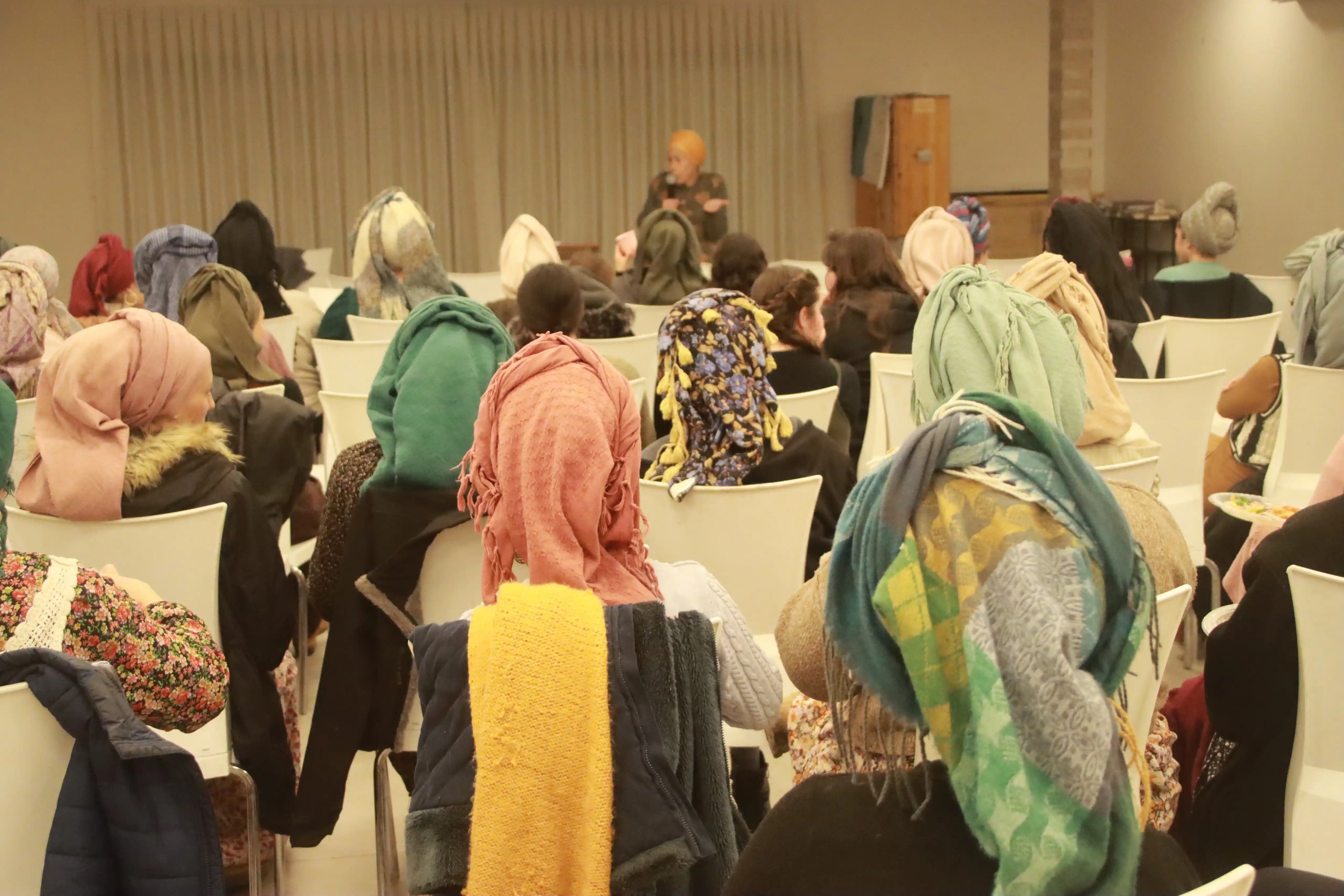 אלישע ירד post