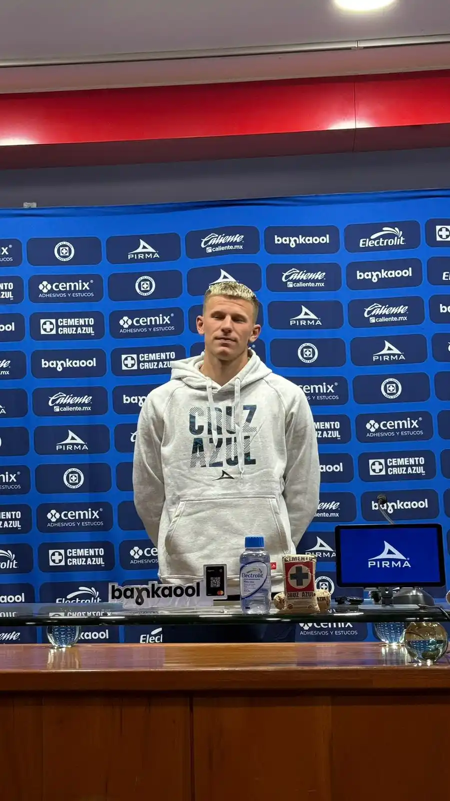@HecManOficial Cruz Azul  post