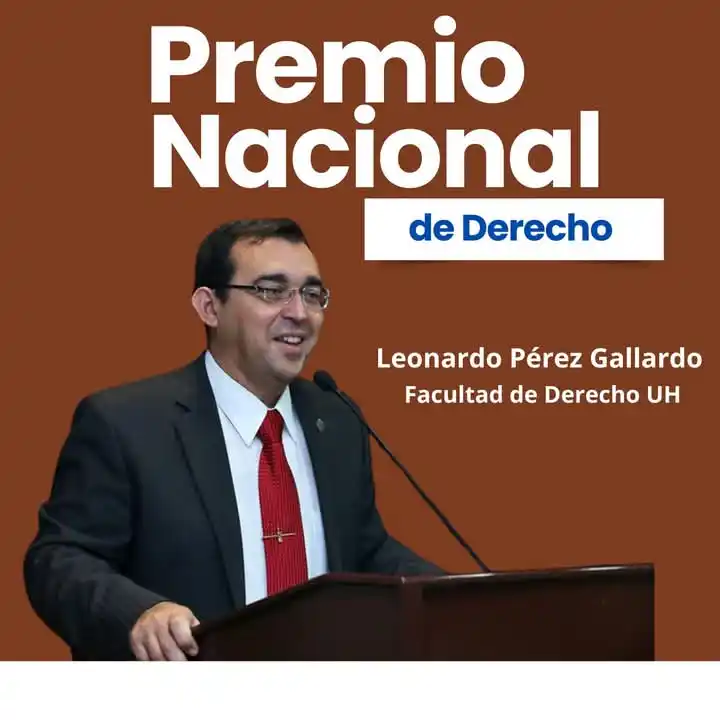 Image from @RadioRelojCuba: 🎉👏Felicitaciones al Dr. C. Leonardo Pérez Gallardo , recientemente g...
