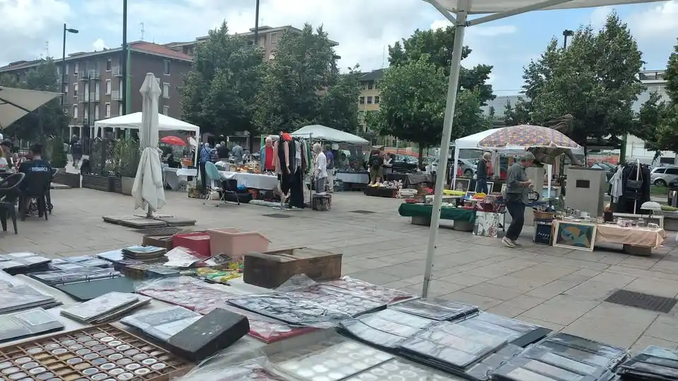 Image from Comune di Cinisello Balsamo: Il *Mercatino dell'usato e del riciclo* vi aspetta *ogni domenica*, da...