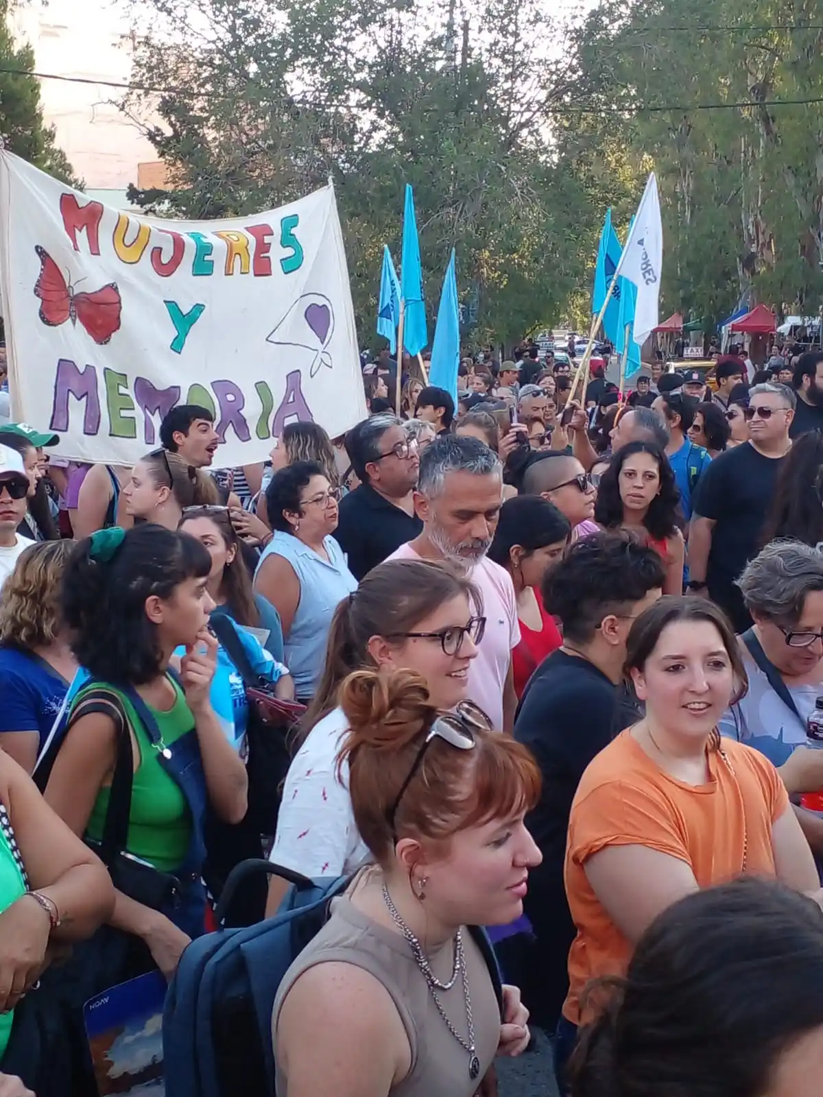 Crónicas Sin Vueltas 🎚ShirHVN post