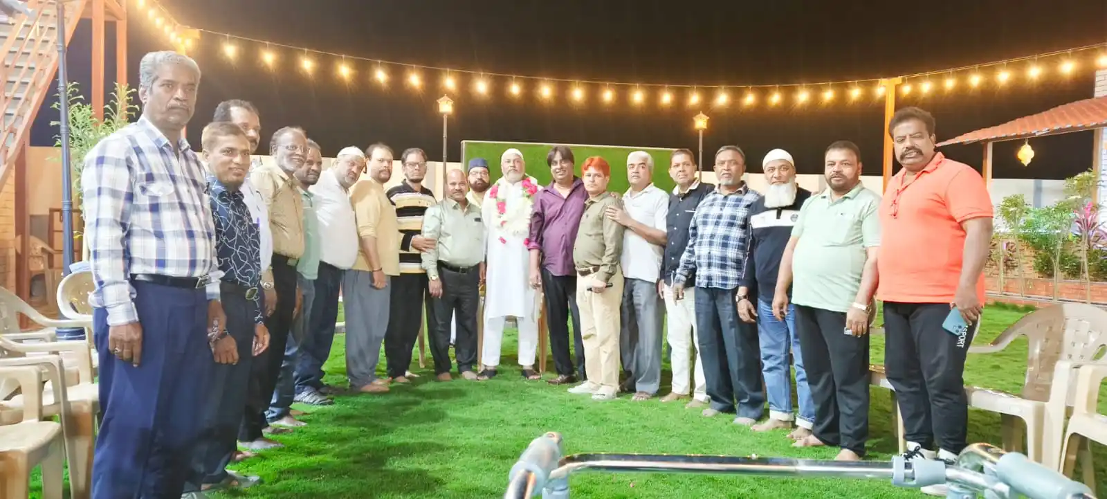 Dekhti Hain Ankheen Dukhta Hai Dil post