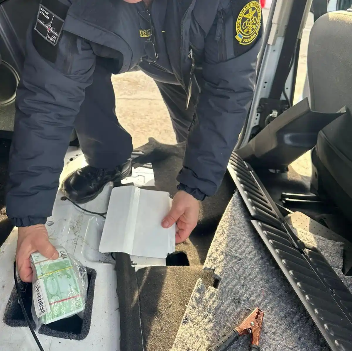 Державна митна служба України  post