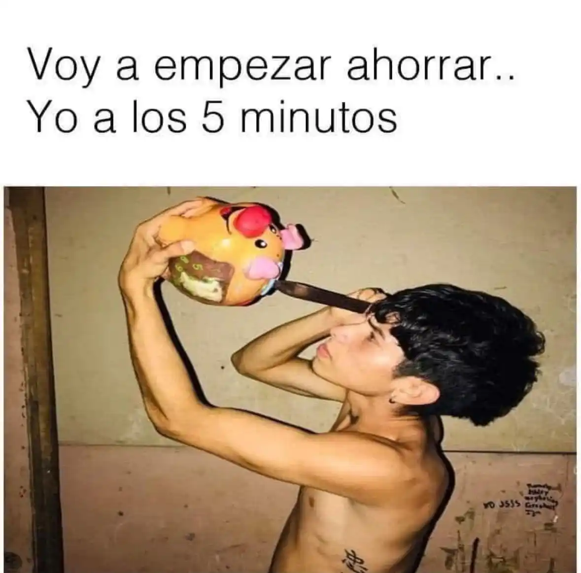 Memes & TikToks - REDDIT post