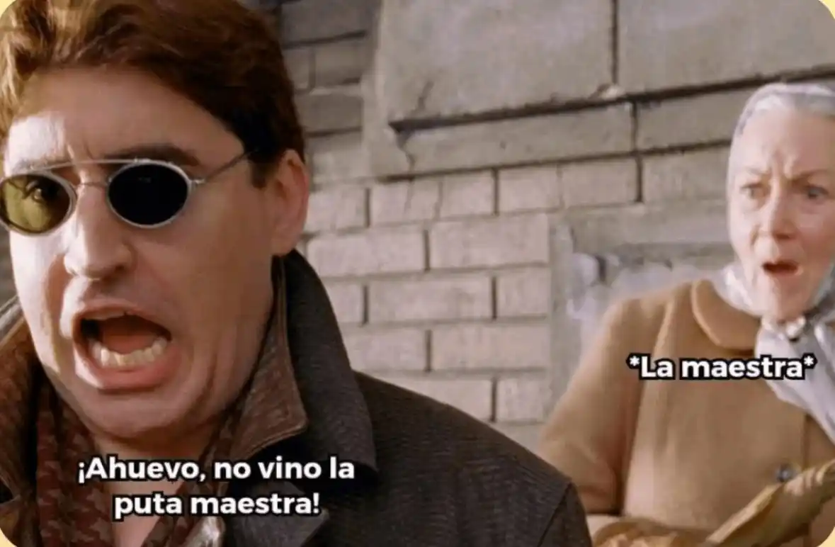 Memes & TikToks - REDDIT post