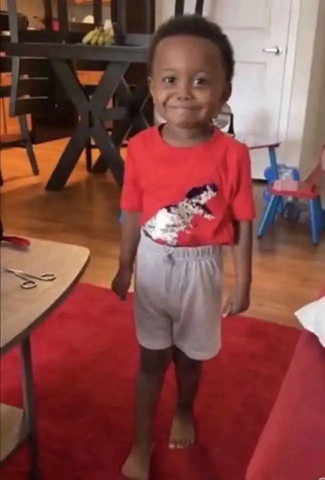 Memes & TikToks - REDDIT post