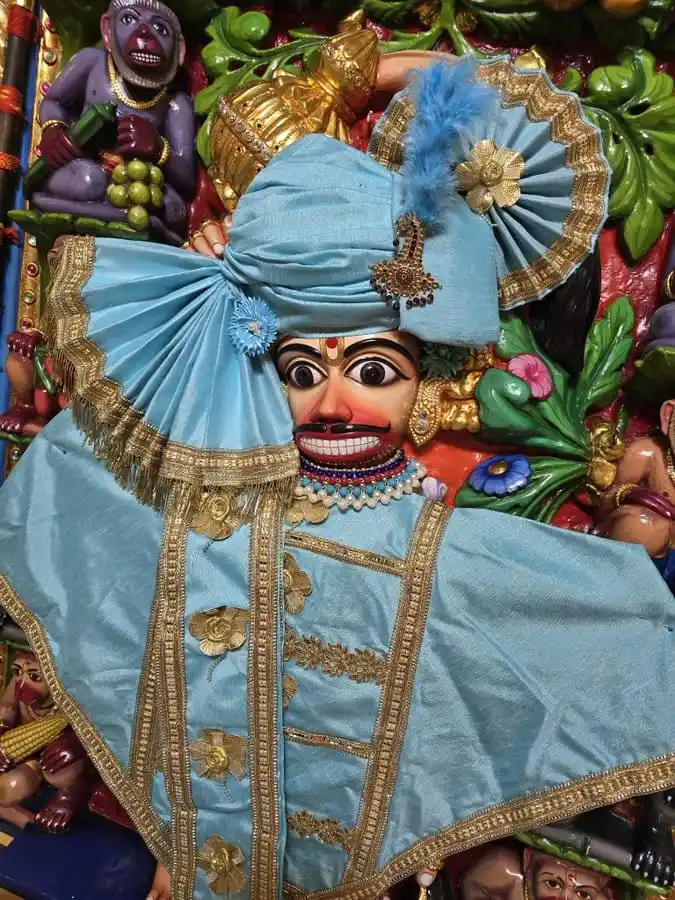 Image from Gujarat Pravastirth Dham - ગુજરાત પ્રવાસ તીર્થ ધામ: Shayan Darshan : 27-02-2025 Hello Devotees Jai Shri swaminarayanv Sh...