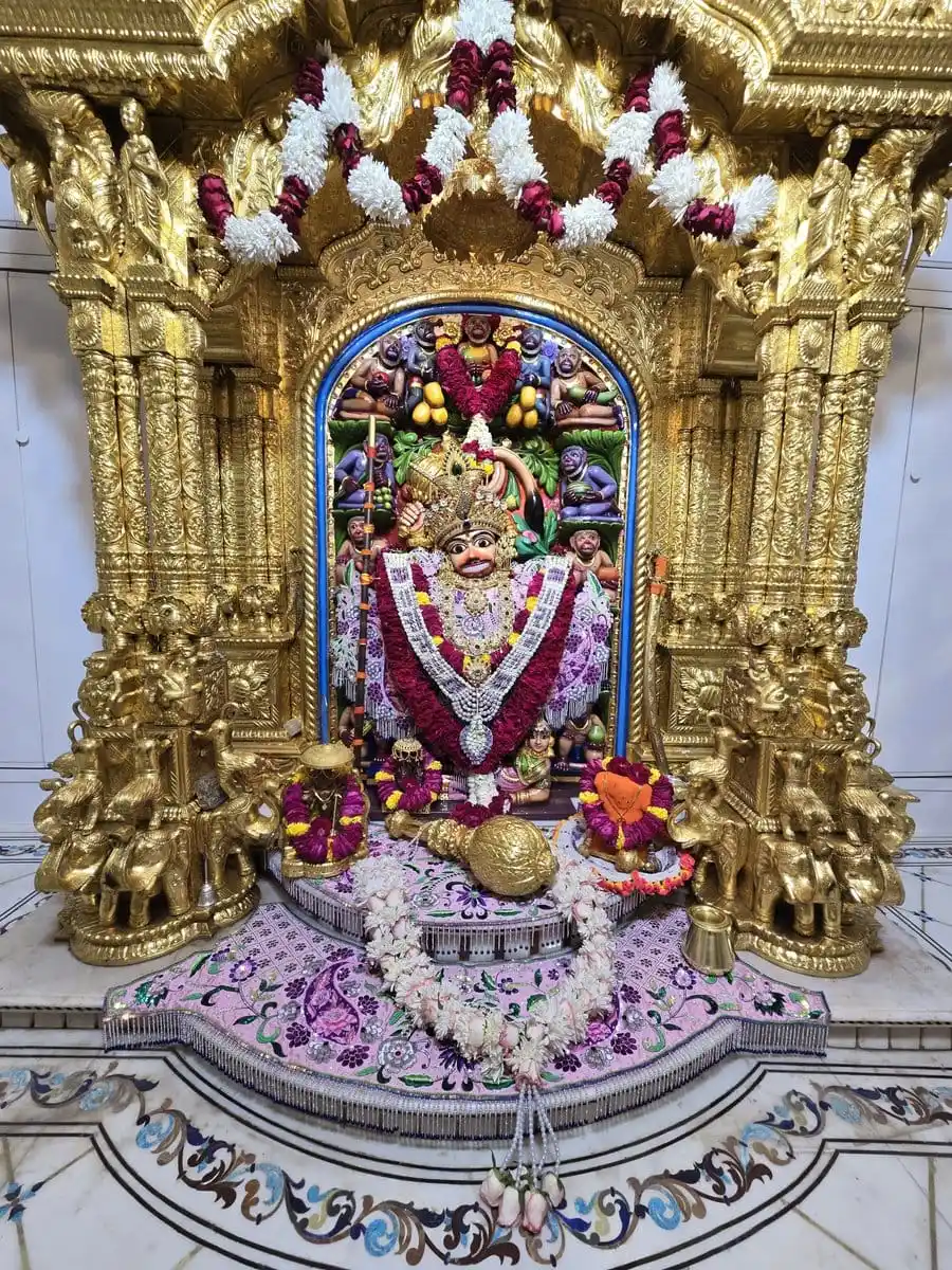 Image from Gujarat Pravastirth Dham - ગુજરાત પ્રવાસ તીર્થ ધામ: Mangala Darshan : 1-3-2025 Hello Devotees Jai Shri swaminarayan Shri...