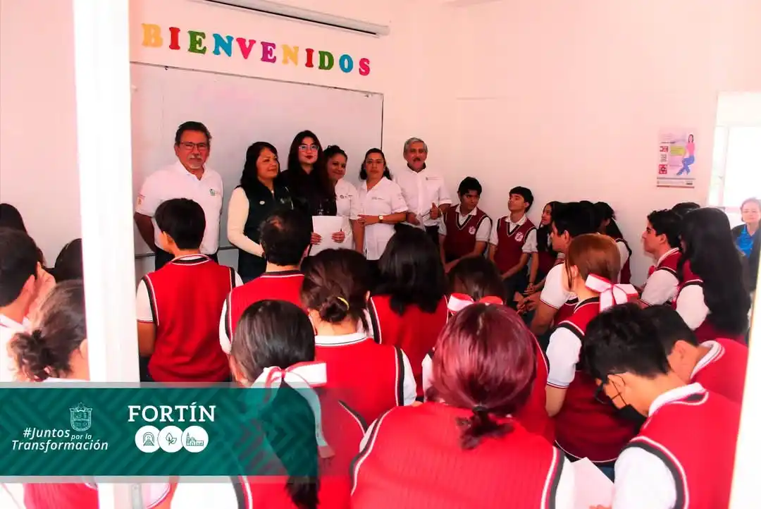 Image from H. Ayuntamiento de Fortín 2022-2025: <a class="text-blue-500 hover:underline cursor-pointer" href="/hashtag...
