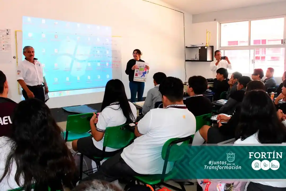 Image from H. Ayuntamiento de Fortín 2022-2025: <a class="text-blue-500 hover:underline cursor-pointer" href="/hashtag...