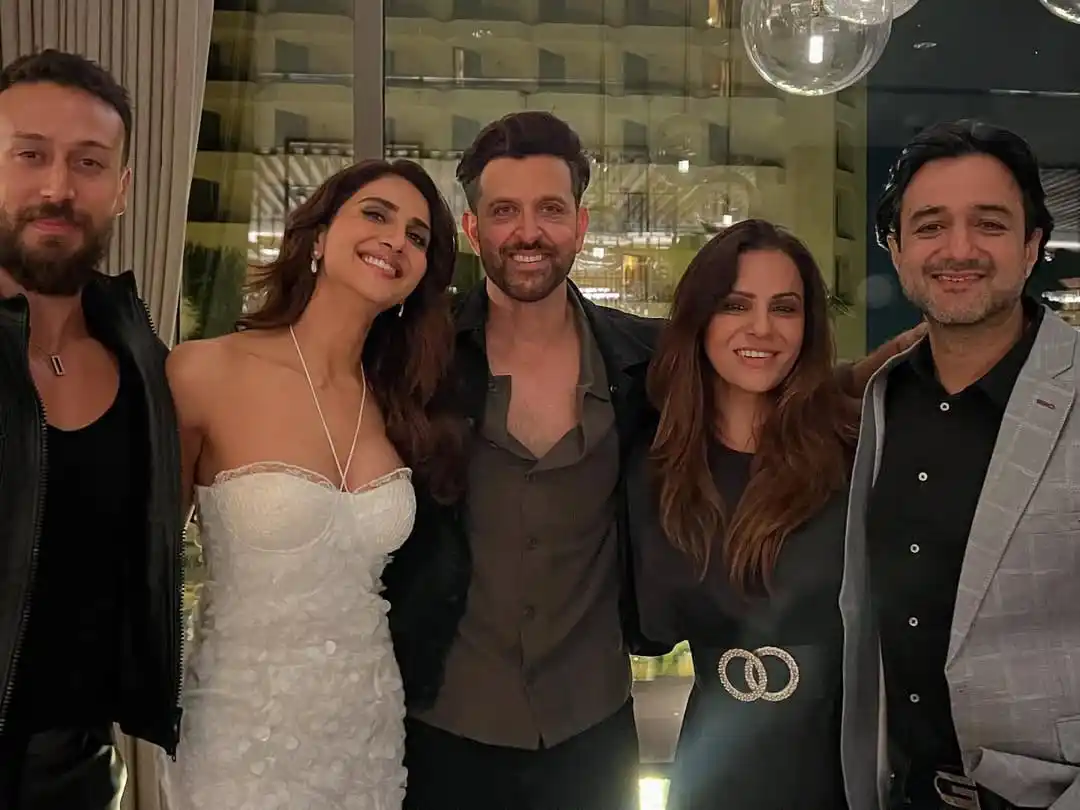 Hrithik Roshan Empire post