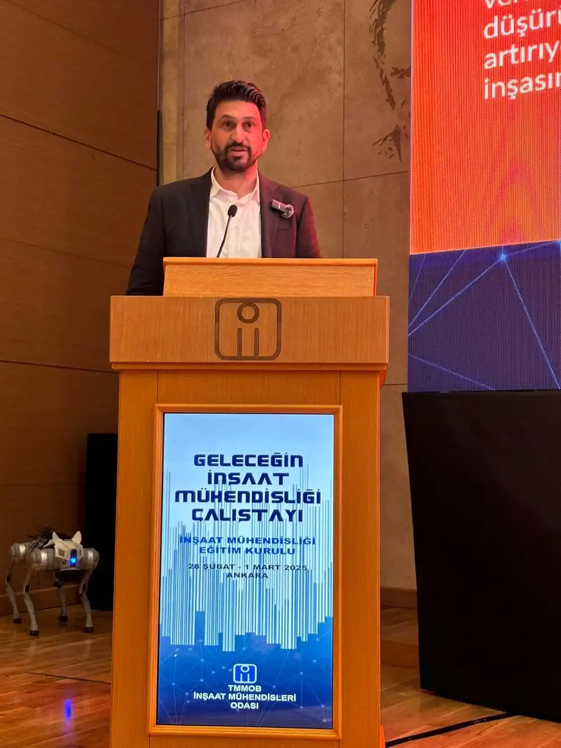 Image from İnşaat Mühendisleri Odası İstanbul Şubesi: 📣 Çalıştayımız Onur Behzat Tokdemir’in “ Yapay Zeka Destekli Yeni Nes...