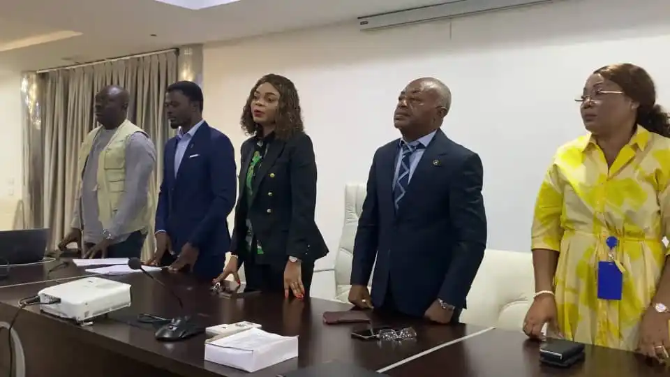 LA VICEPRESS 🌐ℹ️ post