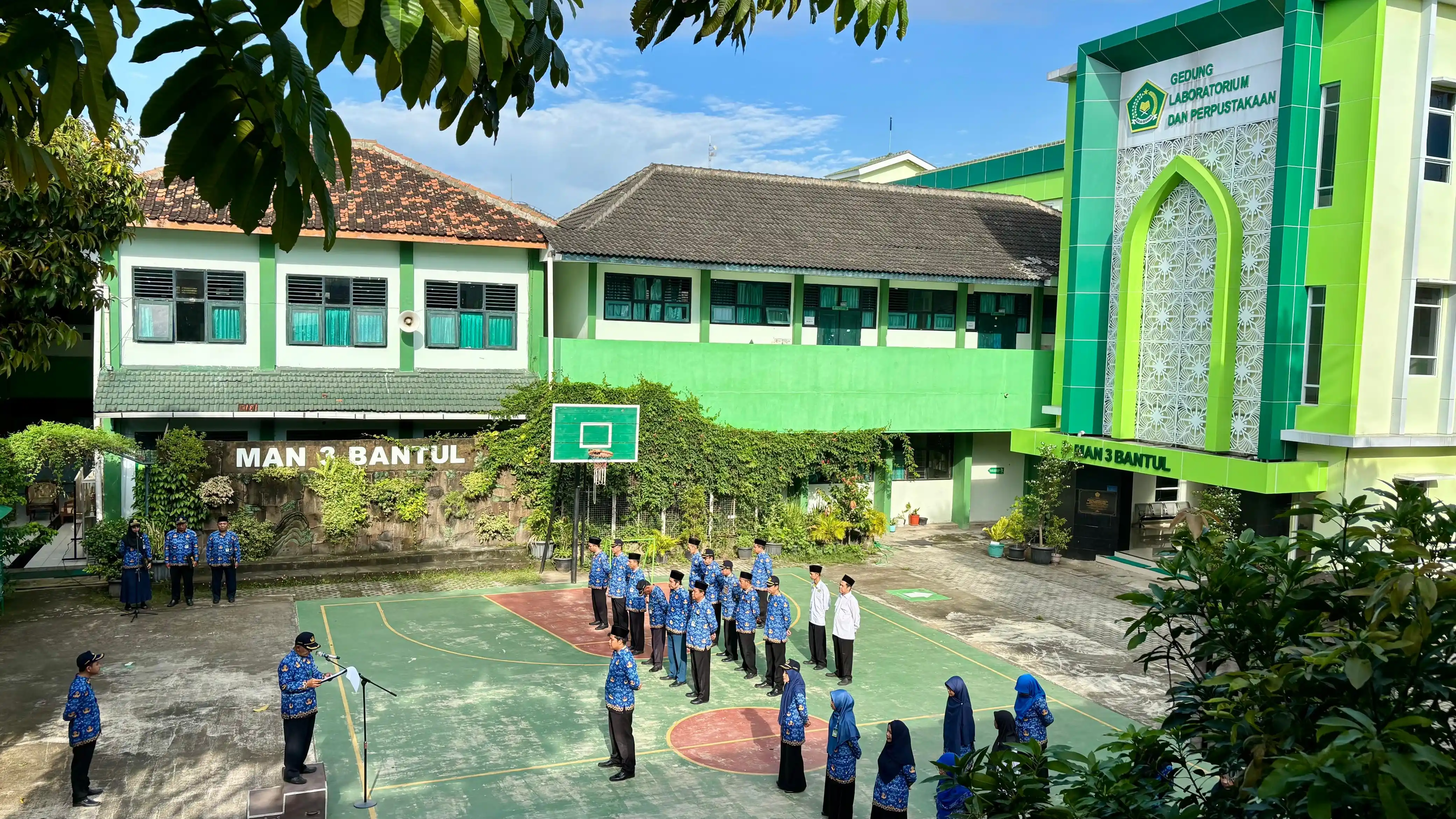 Image from MAN 3 Bantul: MAN 3 Bantul Gelar Upacara Hari Penegakan Kedaulatan Negara https://m...