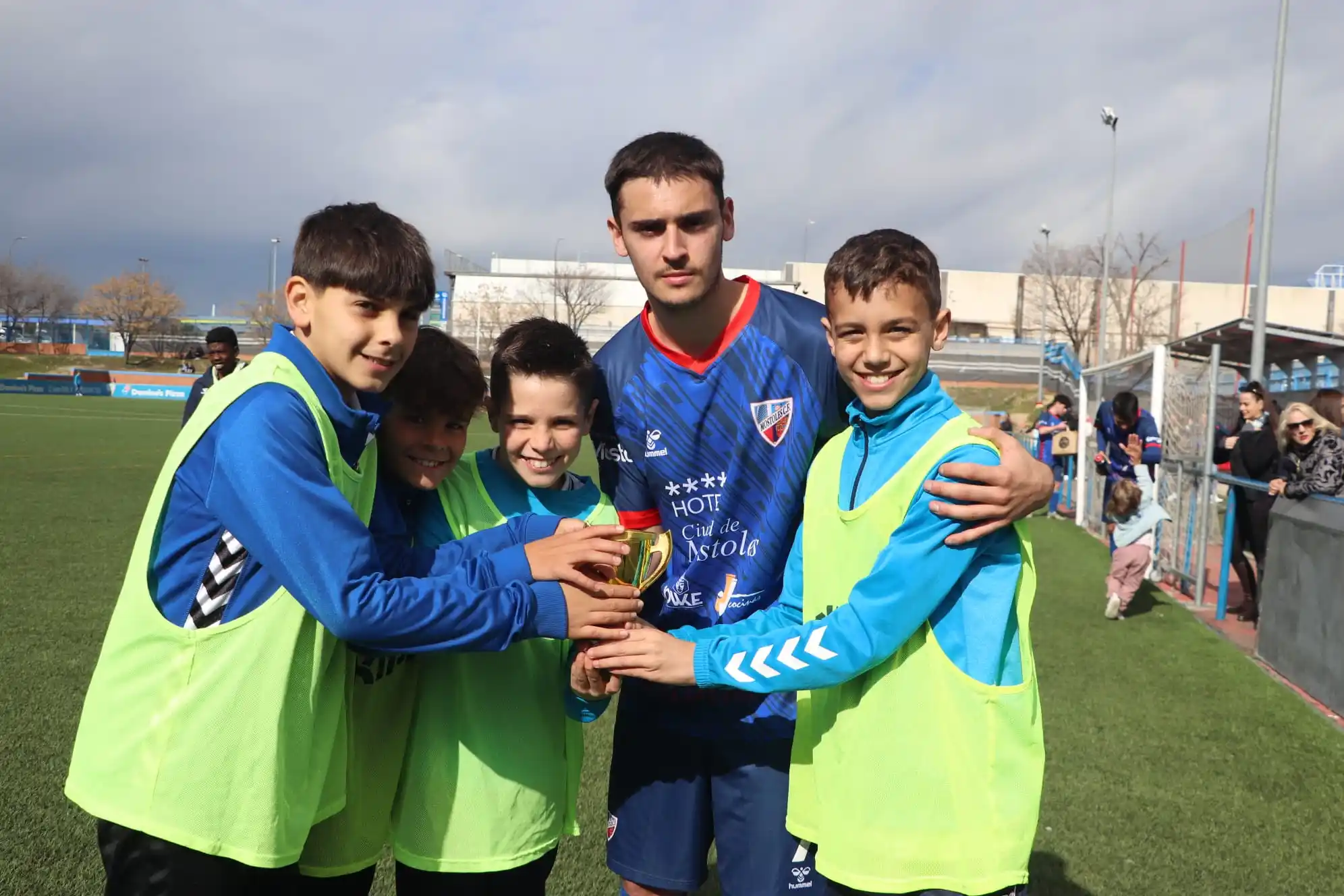 Móstoles Club de Fútbol post