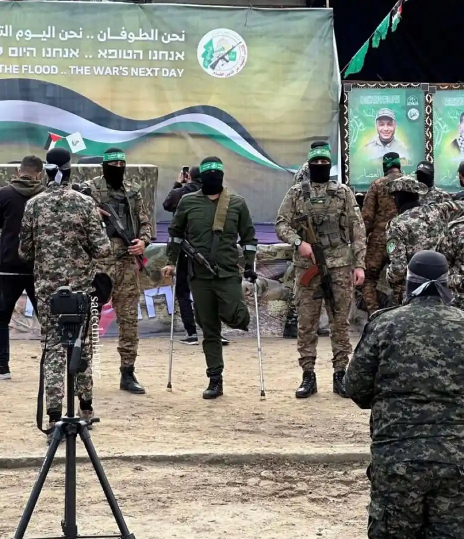 ﴿ نِعْمَ العَبْدُ إنَّهُ أوّاب﴾ post