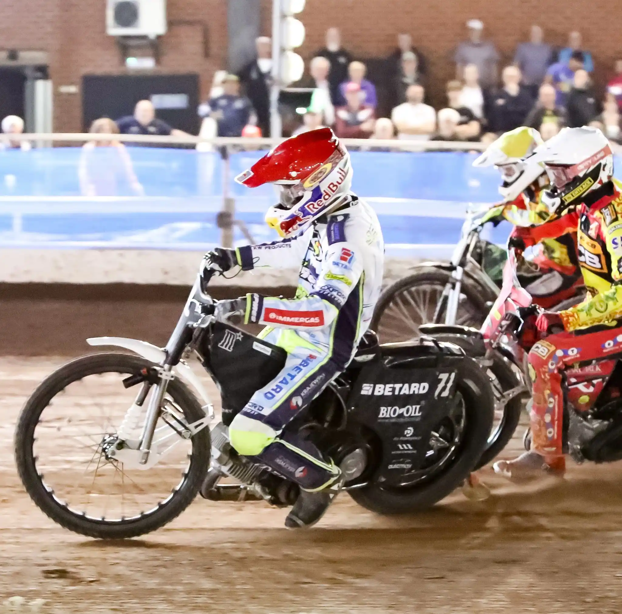 Image from Oxford Speedway: 🇵🇱 Fan favourite Maciej Janowski and GP star Max Fricke are the late...