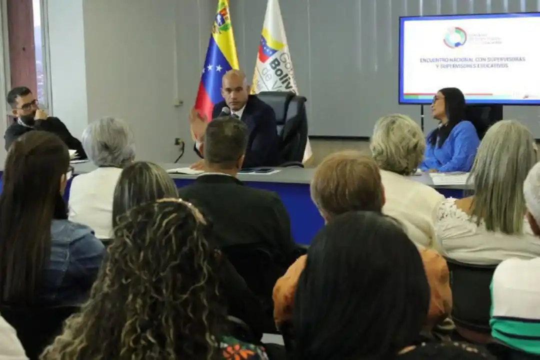 Play Multimedios 95.7 post