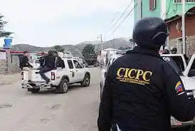 Play Multimedios 95.7 post