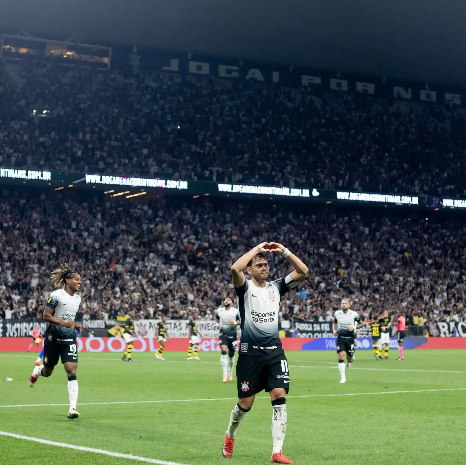 Image from SCCP News | Corinthians: ⚫️⚪️ | O Corinthians busca a classificação nesta quarta-feira (26) con...