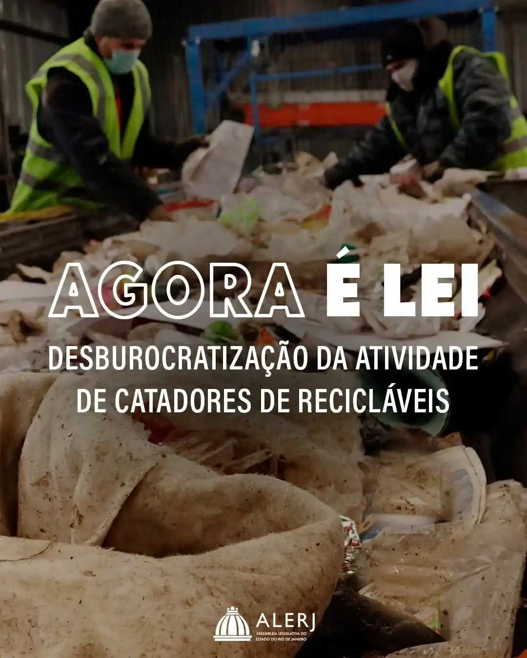 Image from Serviço Social: ♻️ Catadores de materiais recicláveis agora são reconhecidos como real...