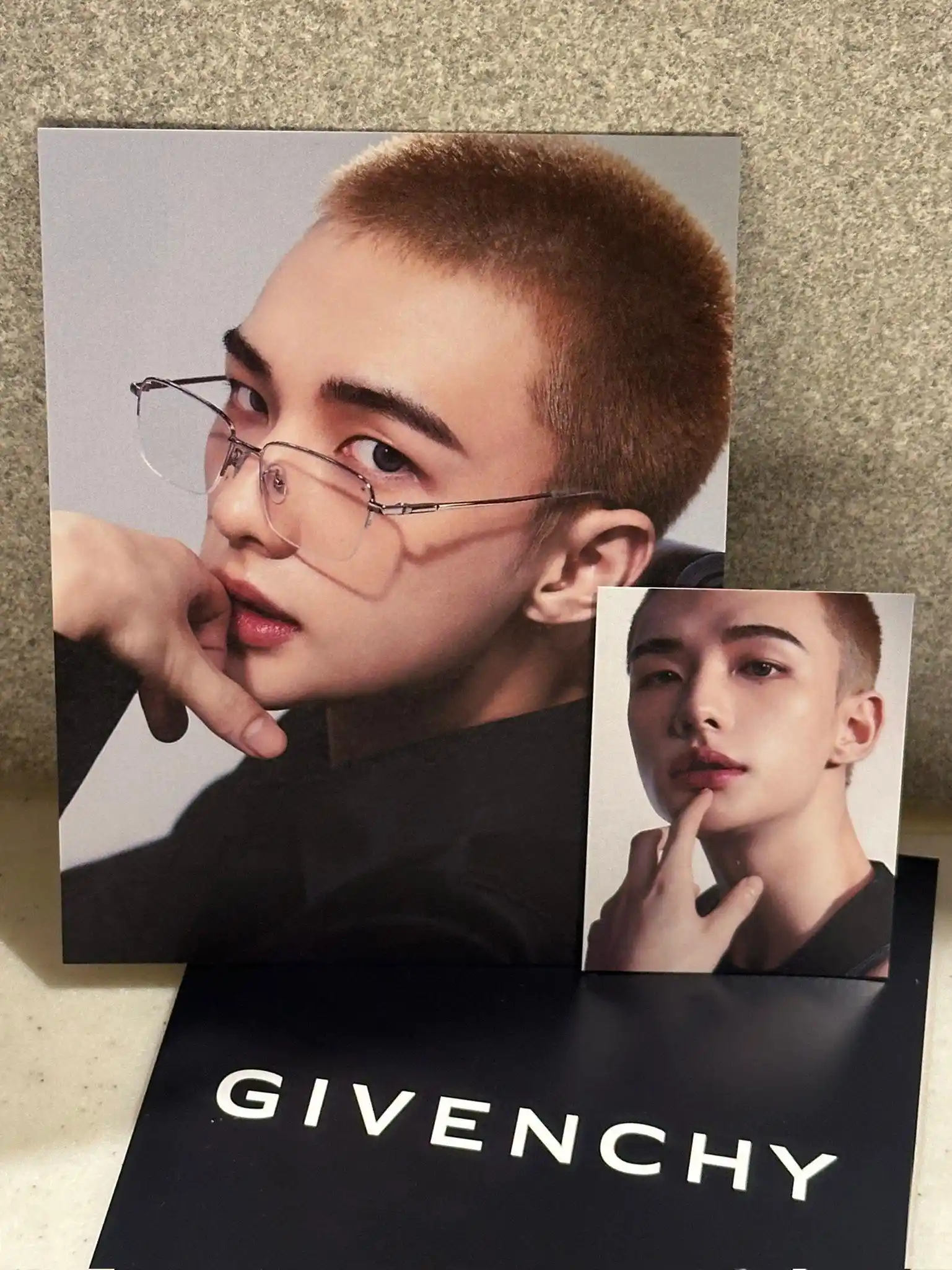 Image from ✨STAYLÂNDIA✨: 📢 | Está rolando um evento da Givenchy Beauty no KakaoTalk com o Hyun...