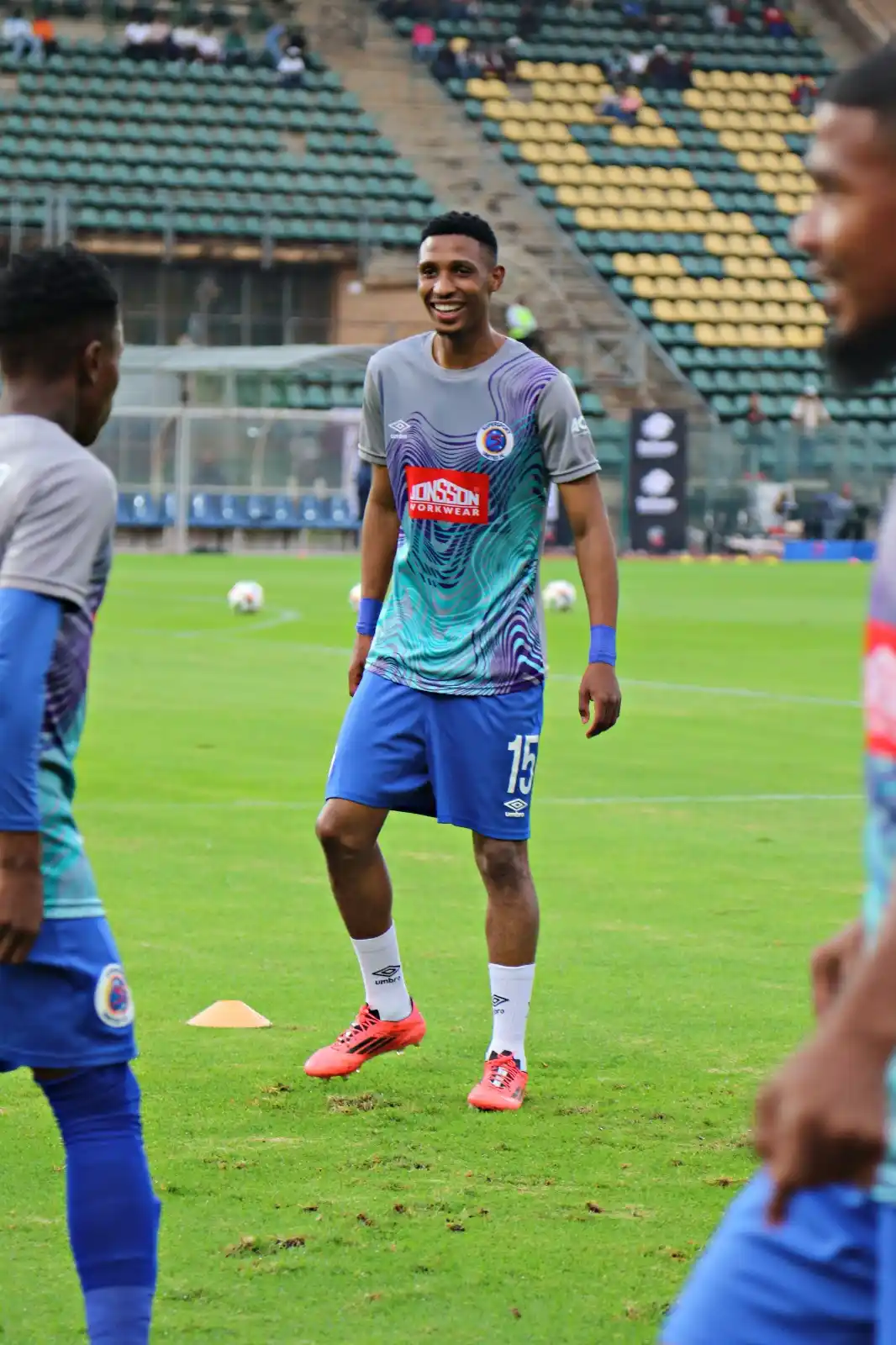 Image from SuperSport United Football Club: Warm-up complete✅ Matsatsantsa are locked in and ready for action 🔵...