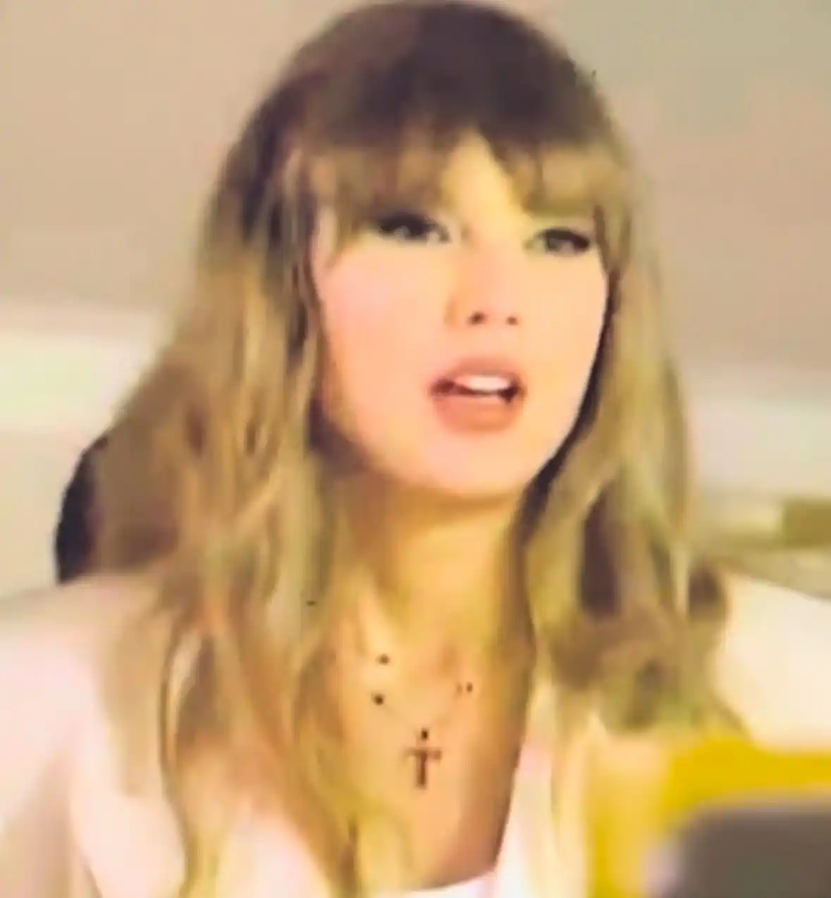 Taylor Swift Brasil post