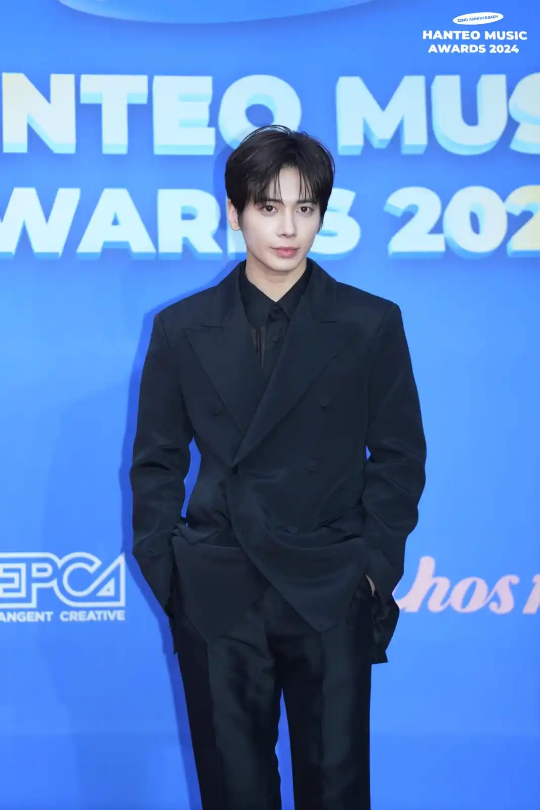 ৎ୭ 𝐊𝐚𝐧𝐠 𝐓𝐚𝐞𝐡𝐲𝐮𝐧 ৎ୭ post