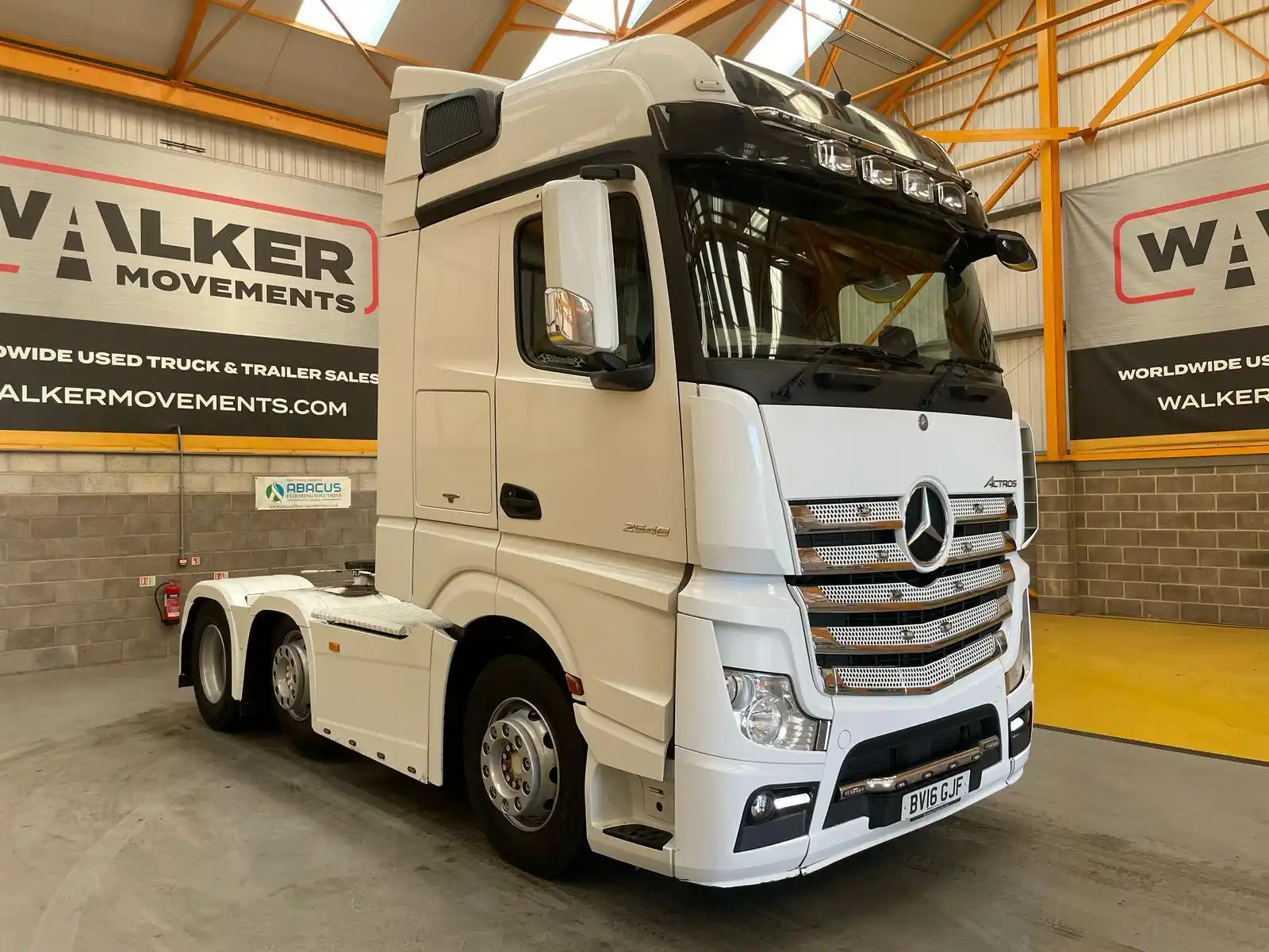 Image from Walker Movements: New in stock: MERCEDES BENZ ACTROS 2548 TRACTOR UNIT - 480 Bhp Euro ...