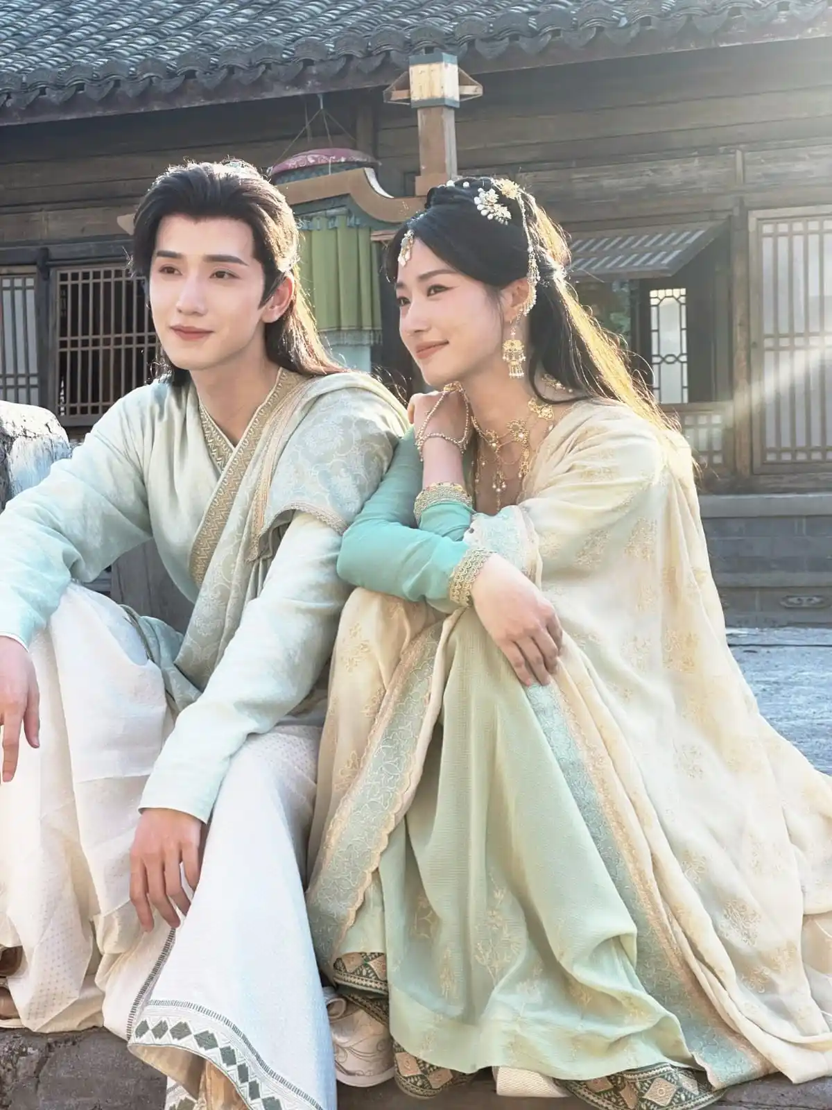 Zhang Jingyi, Lu Yuxiao & Zhang Ruonan 👸🏻🐙 post