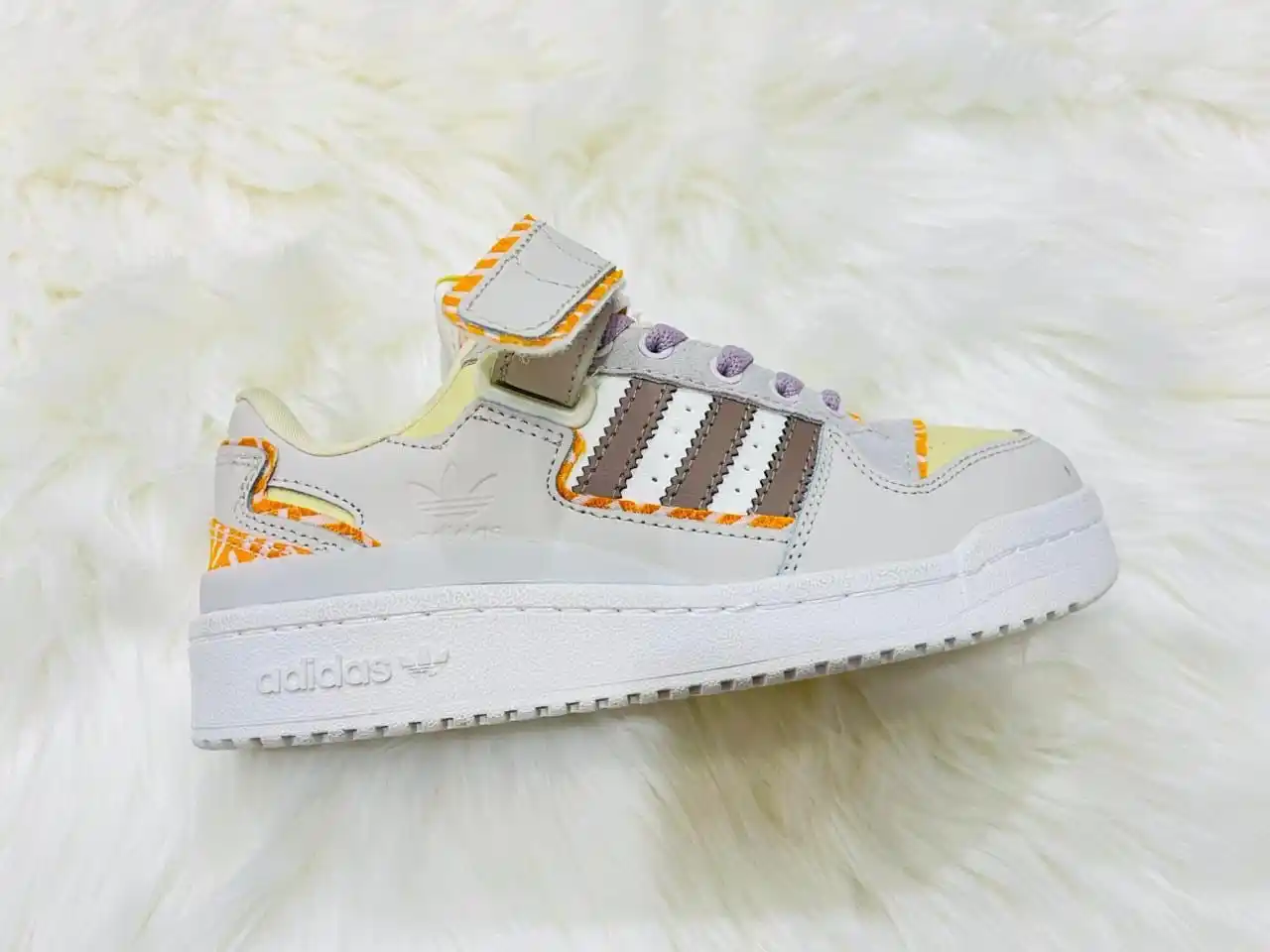 Buy At Sel - Sneaker Hub  post