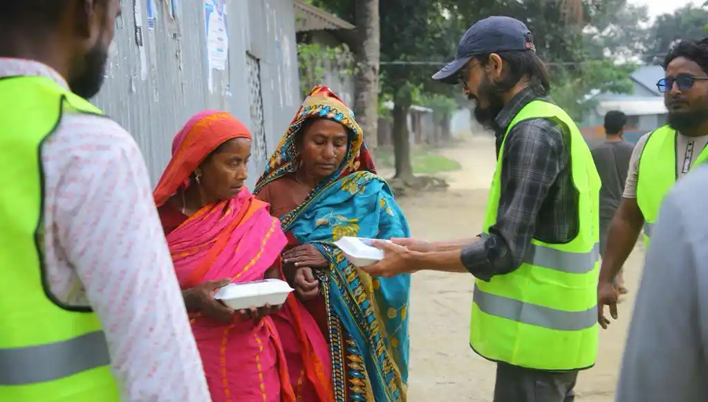 Image from Crisis Aid: *Fidyah (Fidya) – Compensate for Missed Fasts & Feed the Poor* https:...